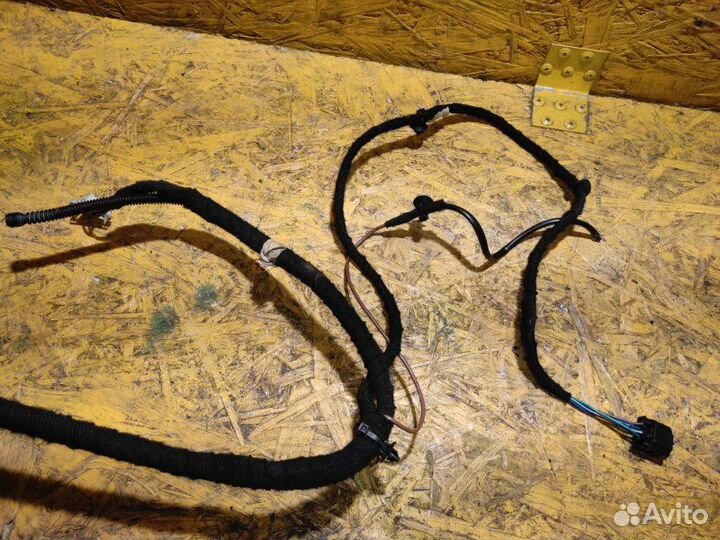 Проводка крышки багажника Mercedes Viano W639 OM