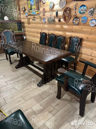 Стол обеденный и стулья из массива