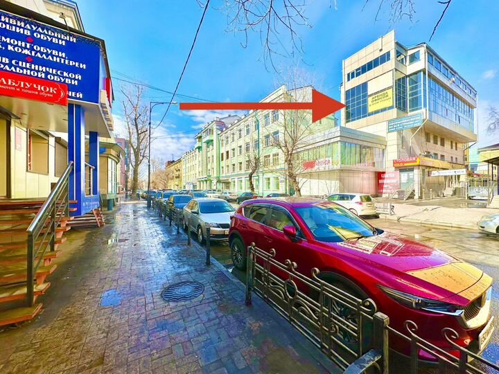 С окнами,отличный ремонт, от, 21.9 м²