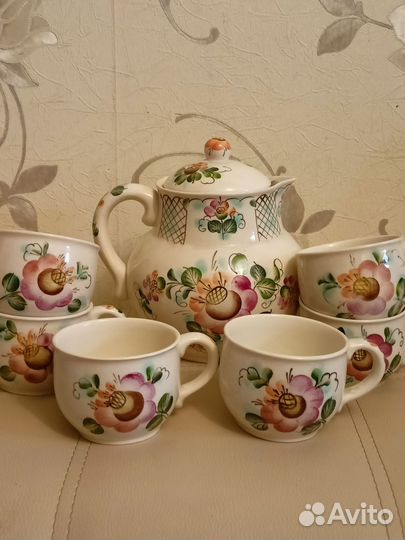 Кувшин для кваса с бокалами СССР. На доставке