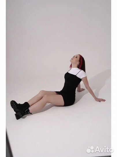 Платье на тонких бретелях y2k