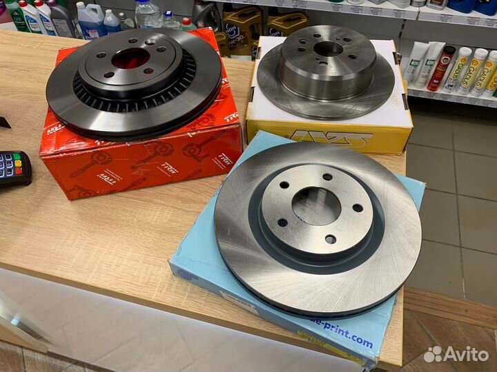 Тормозной диск задний Тойота Королла -2007