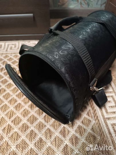 Переноска для кошек и собак