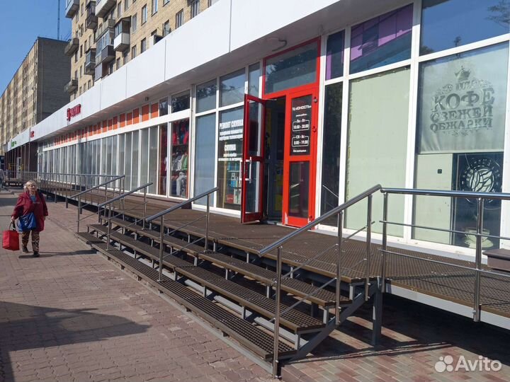 Телефон iPhone 7 32 гб