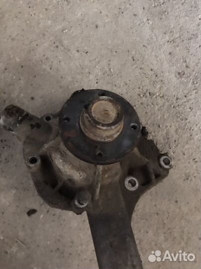 Помпа SsangYong Kyron/Action G23D/2.3л бензин