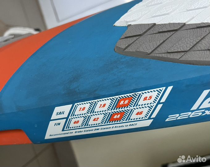 Доска для виндсерфинга starboard isonik 124