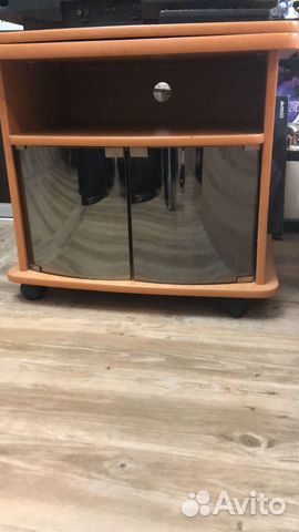 Тумба под телевизор