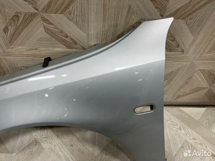 Крыло переднее левое Saab 9-3 вагон B207L 2009