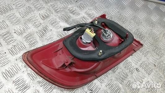 Фонарь задний правый mazda 3 1 (LDN25MY01)