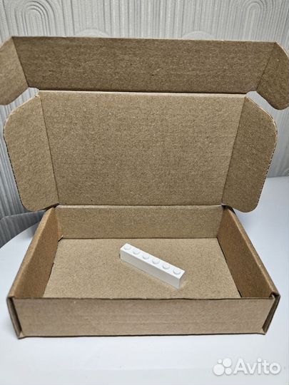 Пластиковый кирпичик совместимый с Lego / Белый