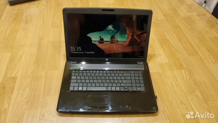 Продам ноутбук DNS A17HC(i3/4096/500/Intel HD3000)