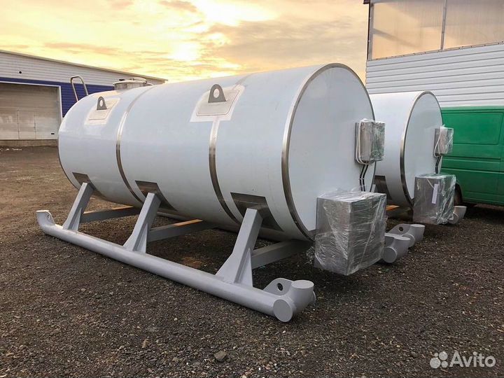 Емкости из нержавейки., термос-молока, молоковоз