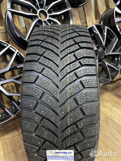 Michelin X-Ice North 4 SUV 245/60 R18 105T