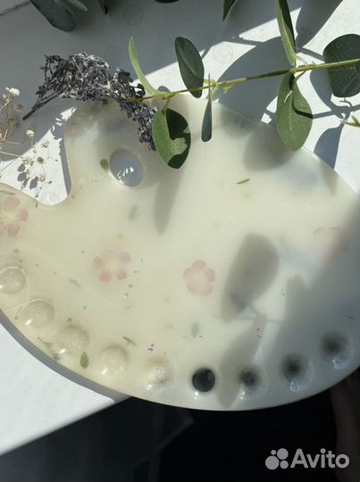 Палитра для художника из эпоксидной смолы