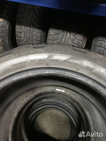 Continental Conti4x4Contact 235/50 R19