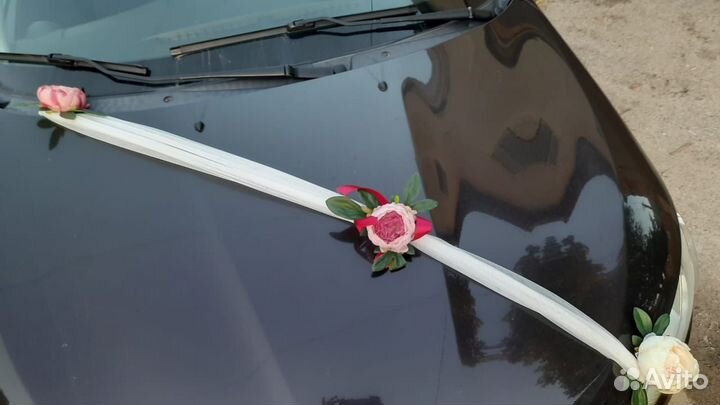 Свадебные украшения на машину