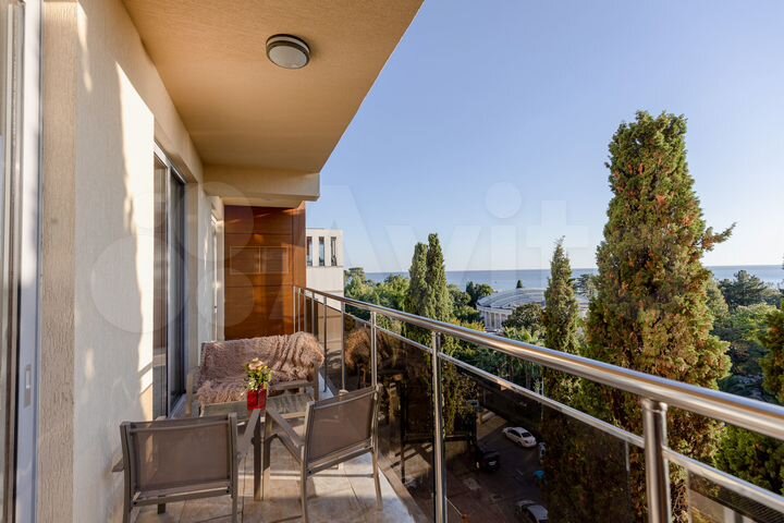 3-к. квартира, 110 м², 6/12 эт.