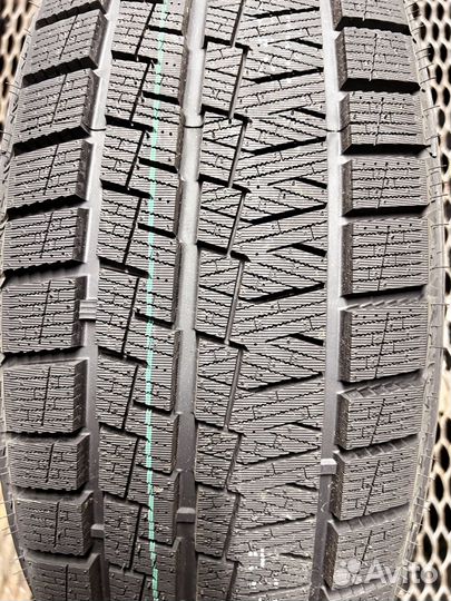 Kapsen SnowShoes AW33 245/55 R19 132T