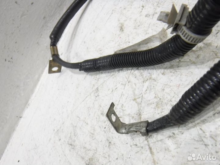 Проводка (коса) BJM767070 Мазда