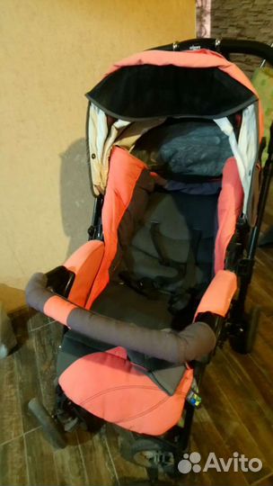 Коляска прогулочная