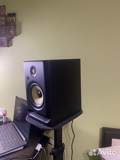 Студийные мониторы KRK Rokit 7G4