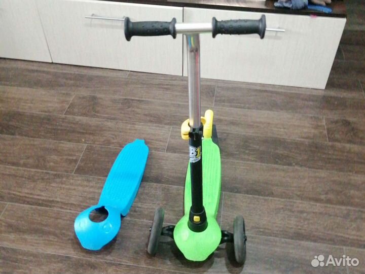 Самокат детский трехколесный бу
