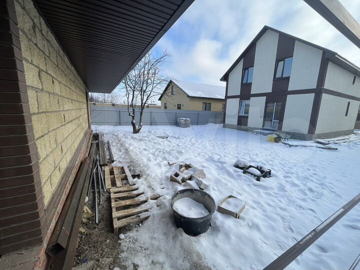 Коттедж 136 м² на участке 5,5 сот.