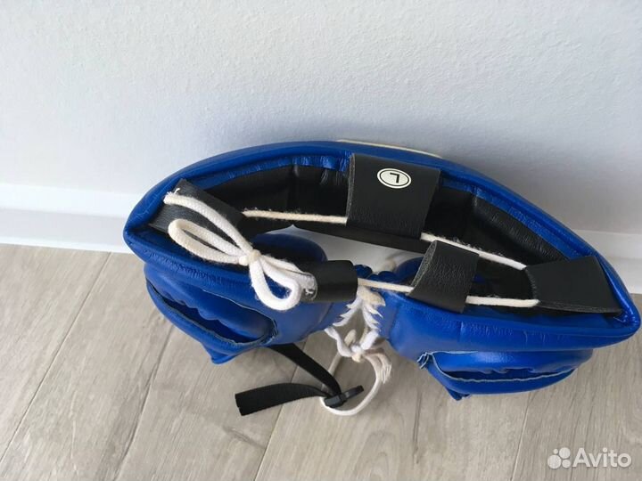 Winning набор боксерские перчатки и шлем