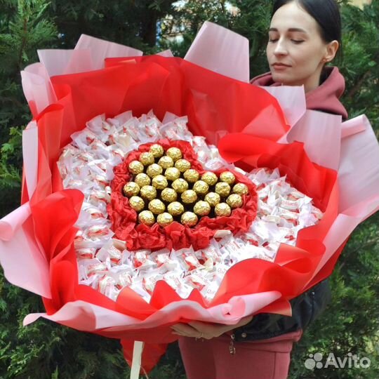 Огромное сердце из рафаэлло