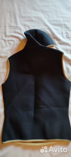 Гидрокостюм утеплитель. henderson USA жилетка с ка