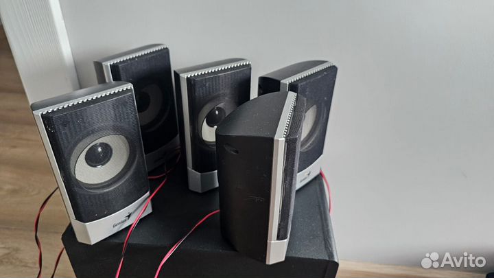 Продам Акустическую систему Genius SW-5.1 3000