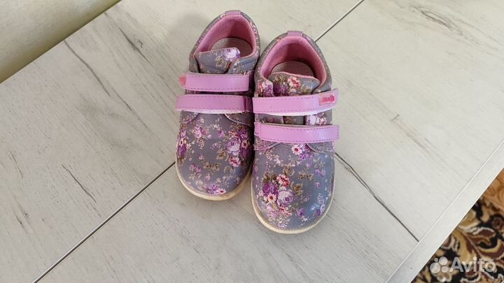 Ботинки для девочки