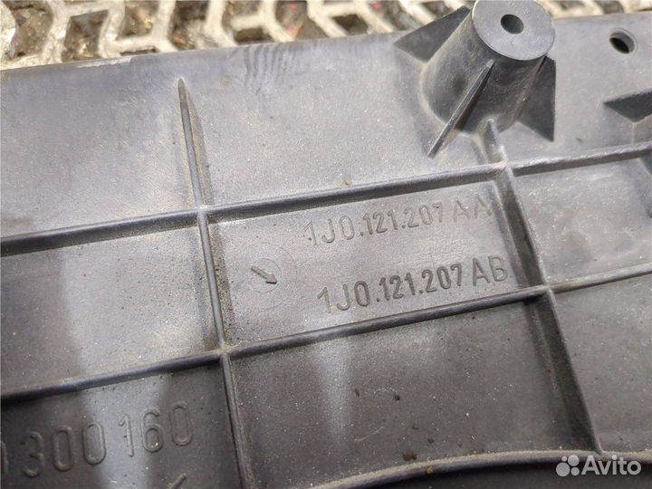 Вентилятор радиатора Volkswagen Golf 4, 2003