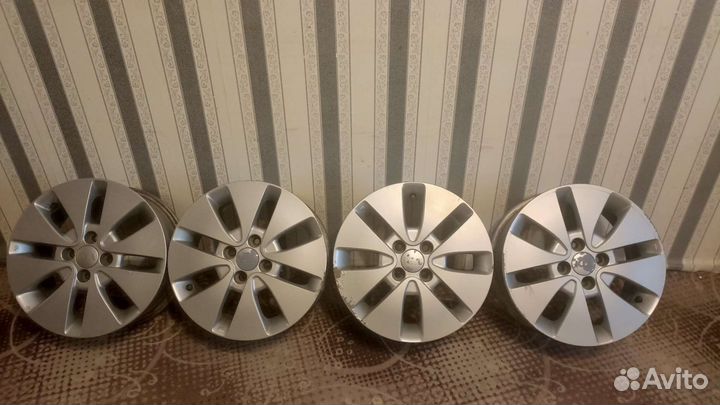 Литые диски r 15 4x100 Kia Rio
