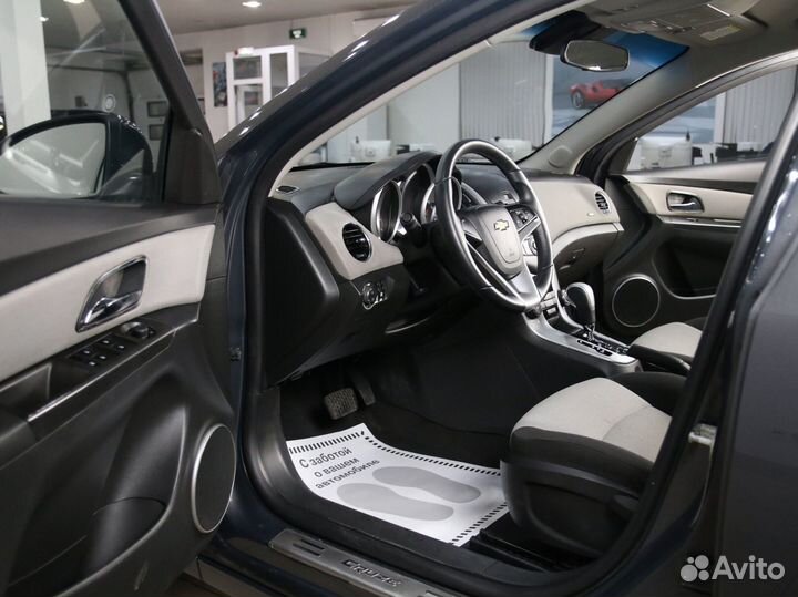 Chevrolet Cruze 1.8 AT, 2013, 169 000 км