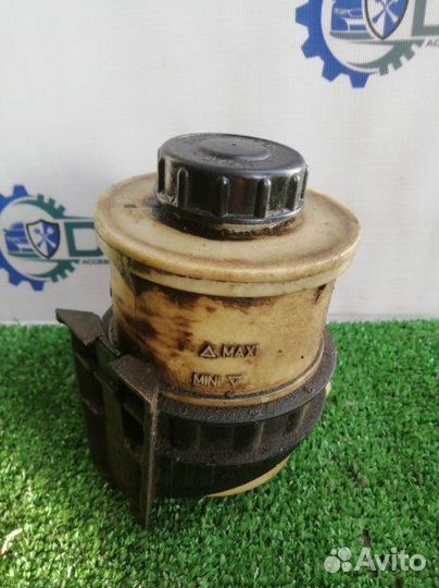 Бачок гидроусилителя Renault