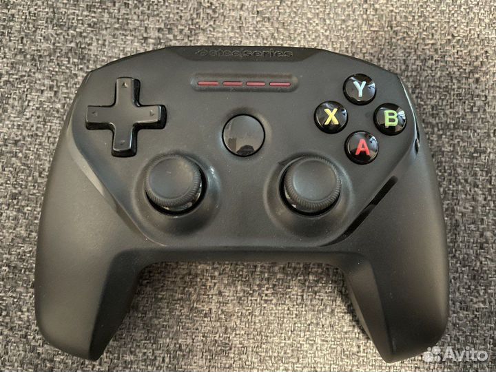 Игровой контроллер SteelSeries Nimbus