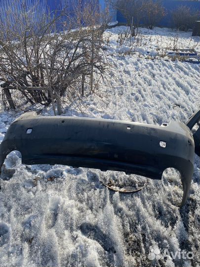 Бампер задний Lexus GS300