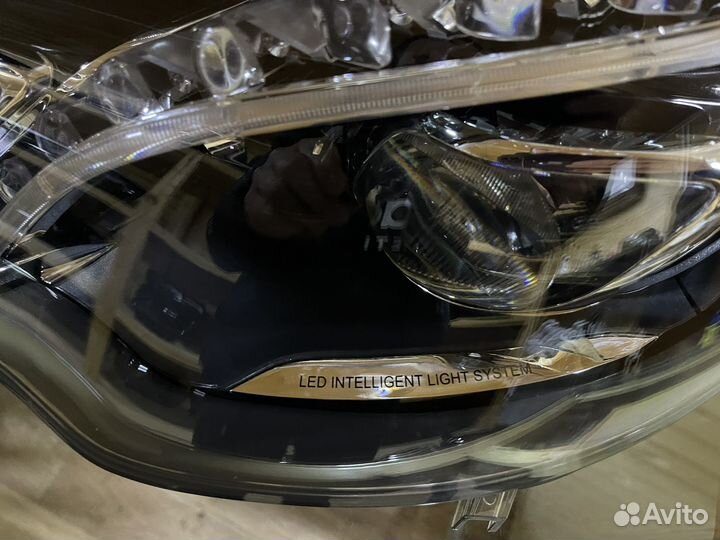 Фара левая на mercedes benz LED w207