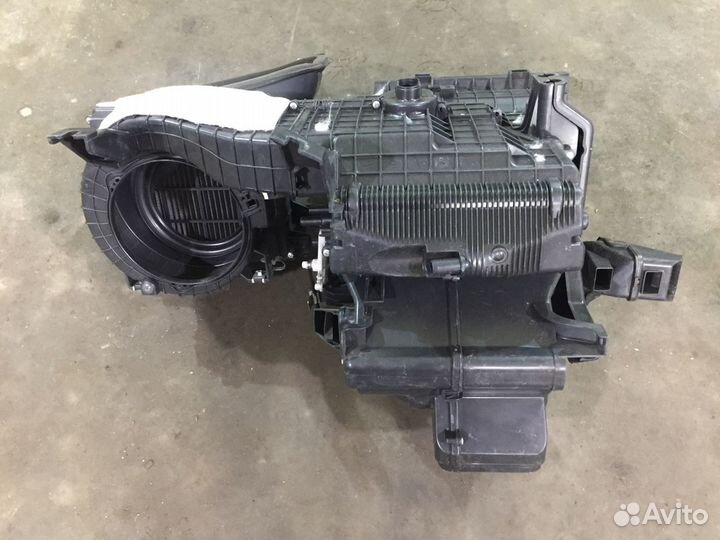 Хендай Солярис Корпус печки