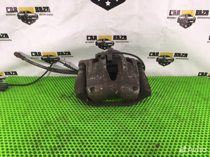 Суппорт передний правый R Mercedes-Benz E-class