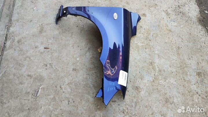 Крыло переднее правое Mazda Demio DY3W ZJ-VE 2004