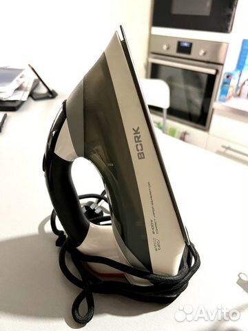 Утюг bork (на запчасти)