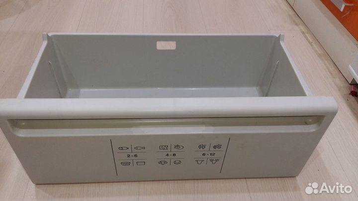 Полки и ящики для холодильника Bosch