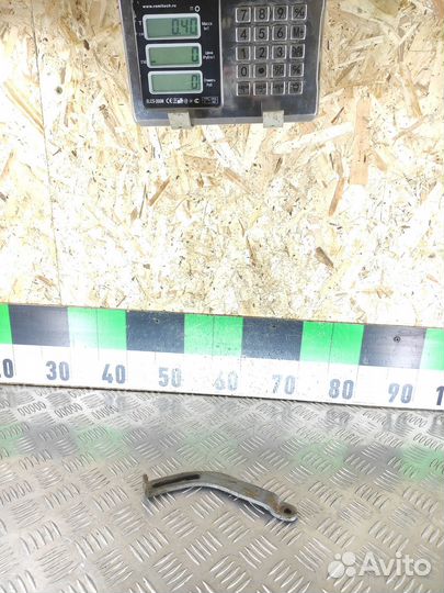 Кронштейн генератора Mitsubishi Galant 1993 1997