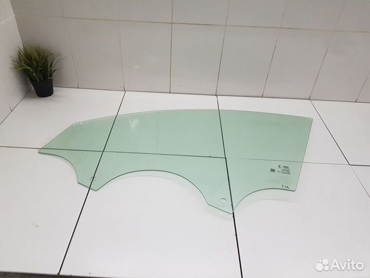 Стекло двери переднее левое (Chery Tiggo 7 Pro)