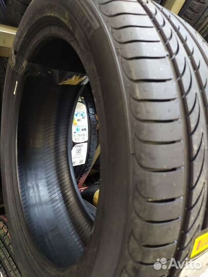 Pirelli Powergy 215/50 R17