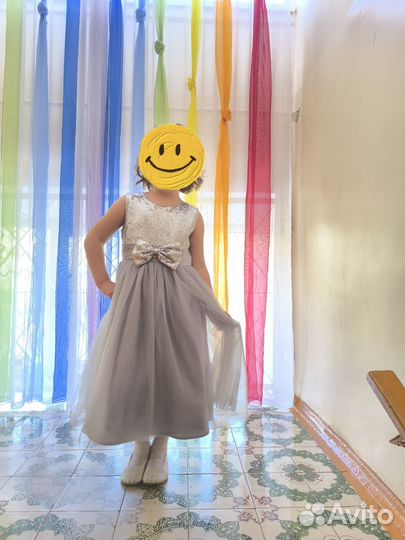 Нарядное платье для девочки