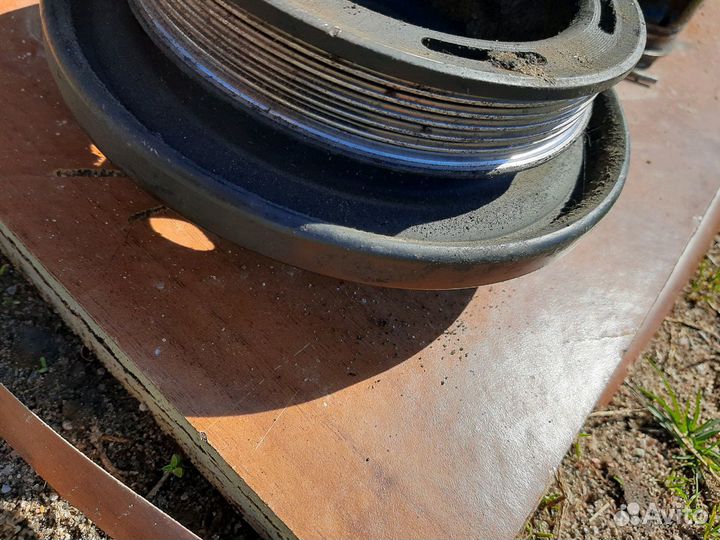 Шкив коленвала Mercedes 611 2.2CDI