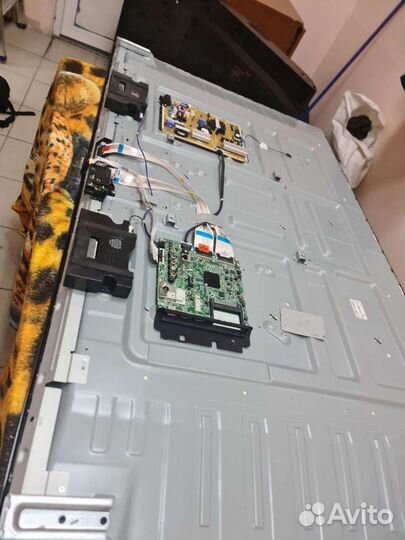 Ремонт телевизоров компьютеров и бытовой